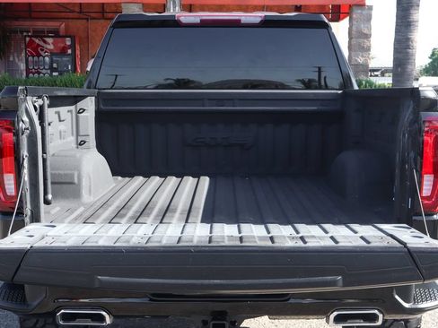 Used 2021 GMC Sierra 1500 AT4 AWD/4WD image 8