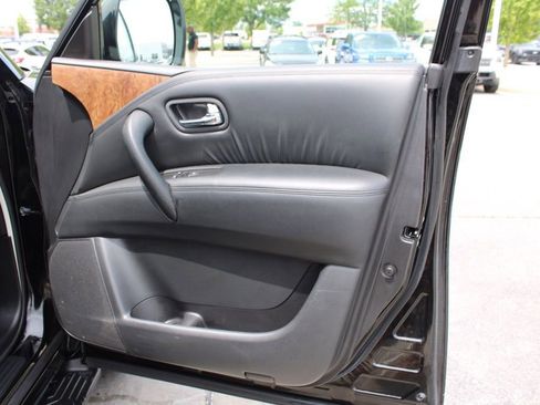 Used 2023 Nissan Armada SL image 23