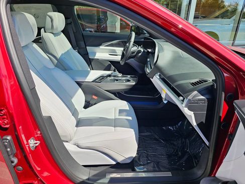 New 2026 Cadillac Lyriq Premium Sport AWD/4WD image 11