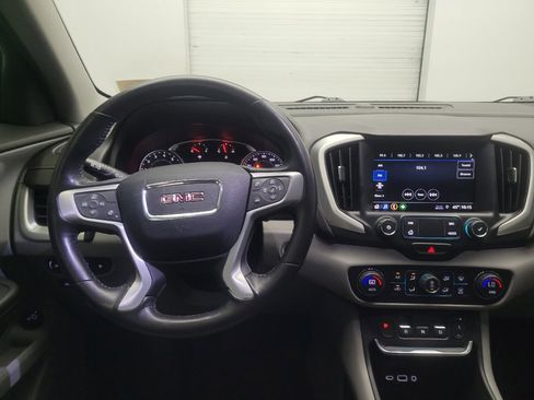 Used 2019 GMC Terrain SLT w/ Preferred Package FWD image 22