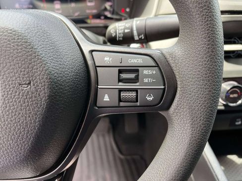 Used 2024 Honda Accord EX image 27