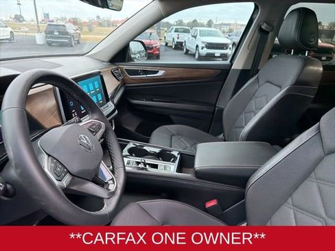 Used 2024 Volkswagen Atlas SE image 7