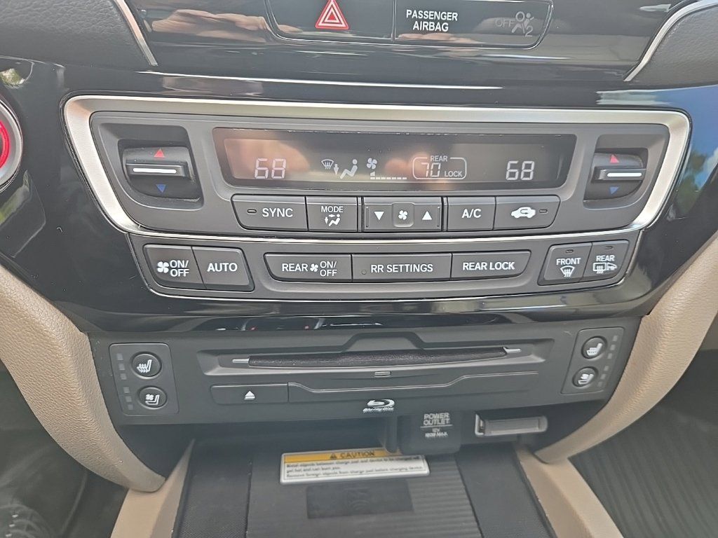 Used 2021 Honda Pilot Elite image 13