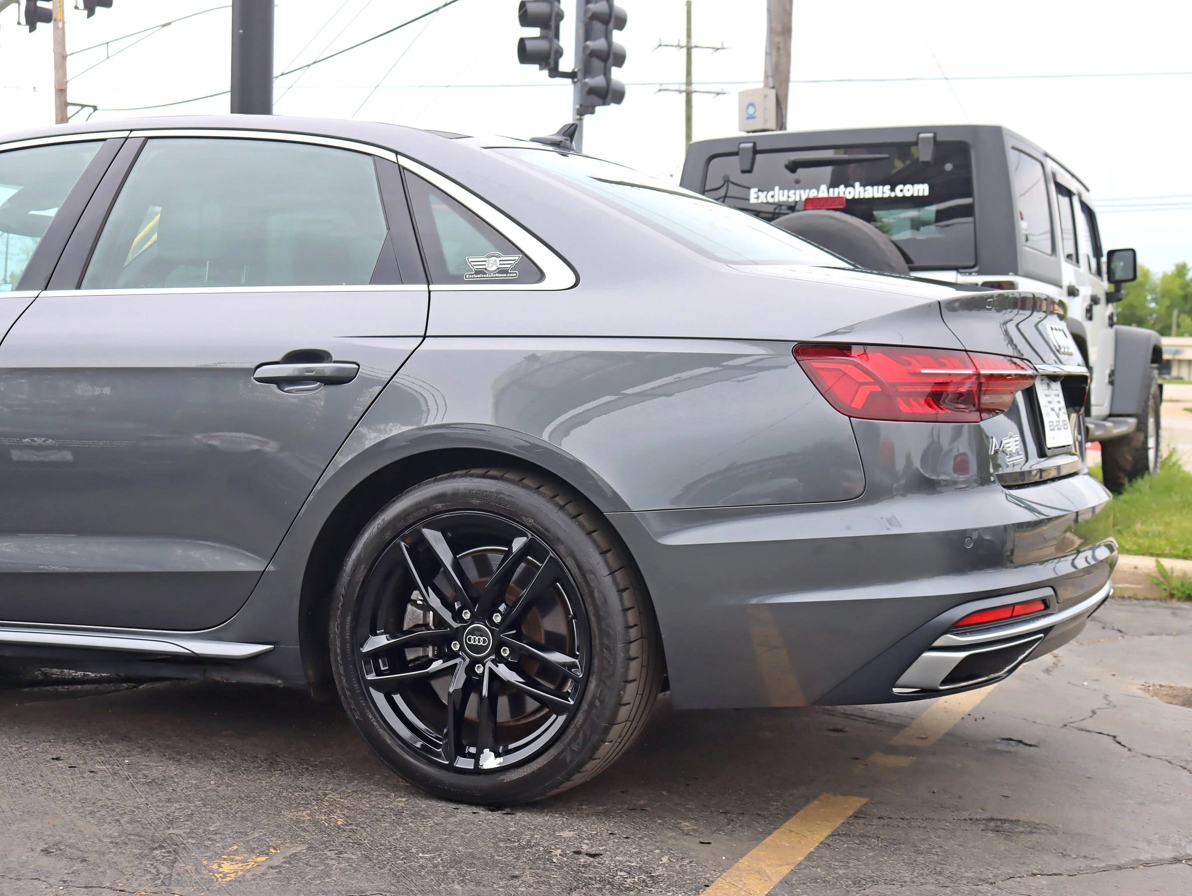 Used 2021 Audi A4 2.0T Premium Plus w/ Premium Plus Package AWD/4WD image 12