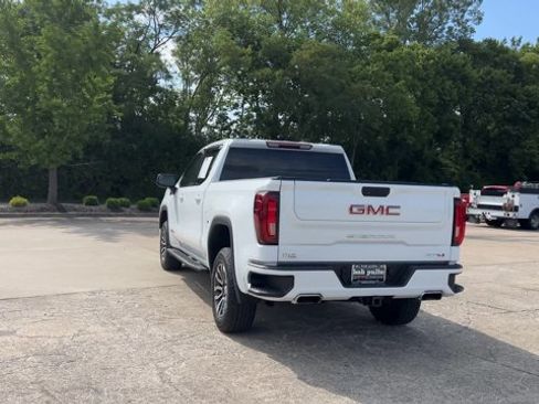 Used 2021 GMC Sierra 1500 AT4 AWD/4WD image 7