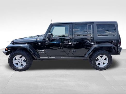 Used 2017 Jeep Wrangler Unlimited Sport w/ Quick Order Package 24S AWD/4WD image 10