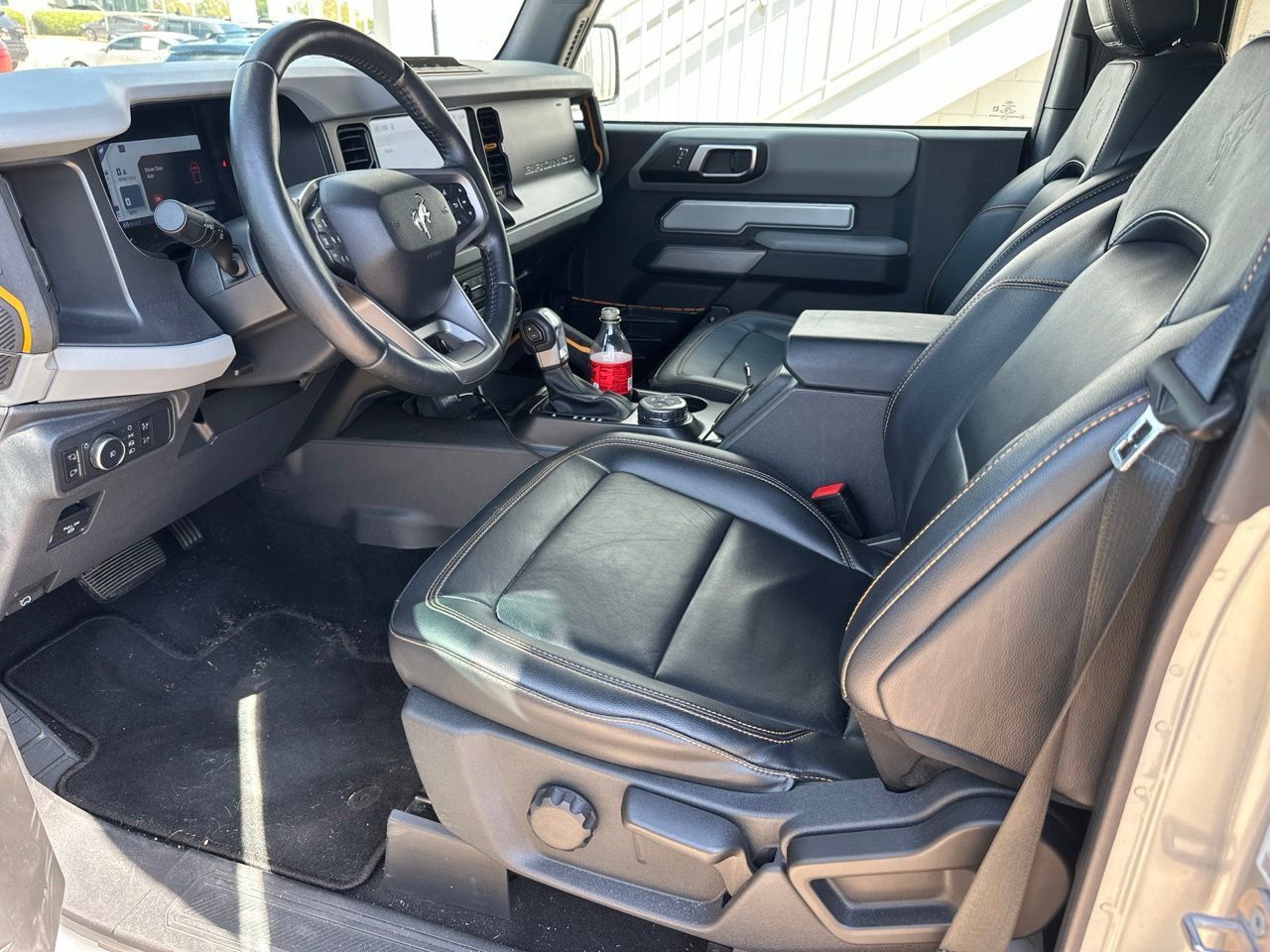 Used 2022 Ford Bronco Badlands AWD/4WD image 5