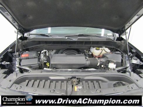 Used 2023 Chevrolet Silverado 1500 High Country image 50