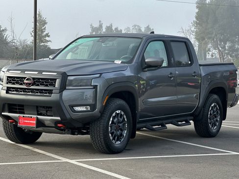 New 2026 Nissan Frontier PRO-4X w/ Pro Premium Package AWD/4WD image 8