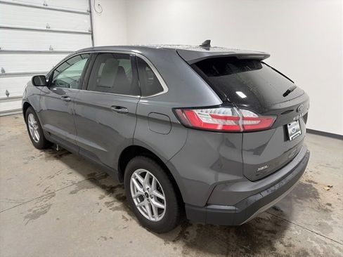 Used 2024 Ford Edge SEL w/ Convenience Package image 6