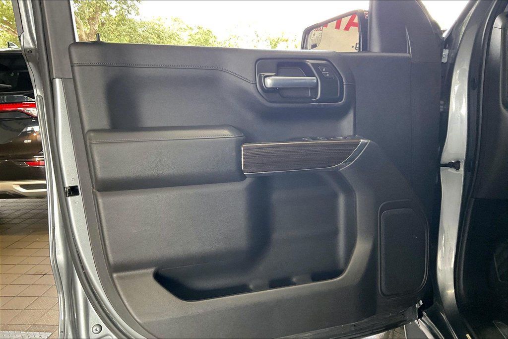 Used 2020 Chevrolet Silverado 1500 LT w/ Texas Edition RWD image 2