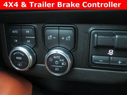 Used 2023 GMC Yukon Denali Ultimate image 20