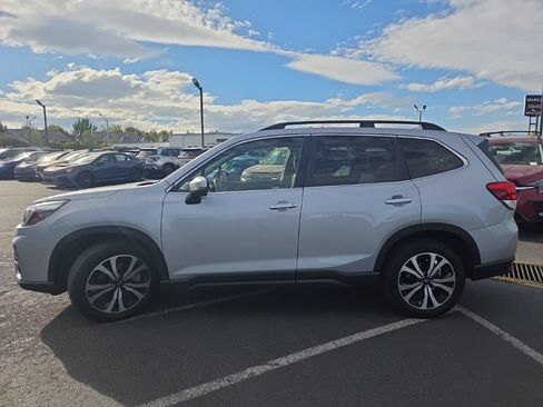 Used 2021 Subaru Forester Limited AWD/4WD image 4