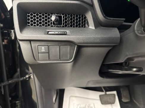 Used 2025 Honda CR-V Sport image 31