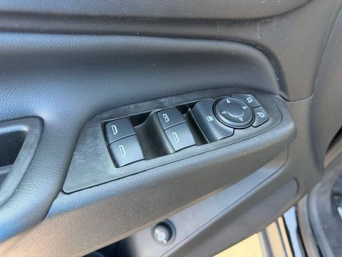 Certified 2024 Chevrolet Equinox LT FWD image 22