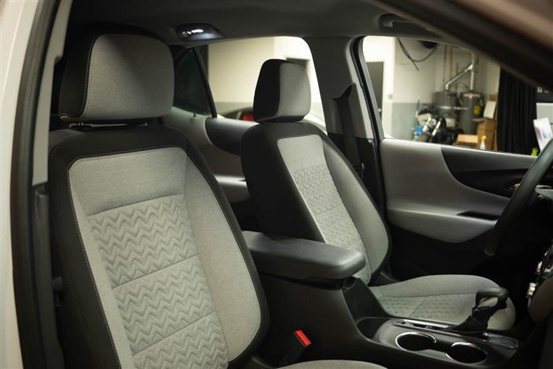 Used 2022 Chevrolet Equinox LT FWD image 15