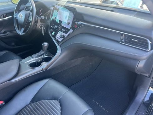 Used 2024 Toyota Camry SE image 25