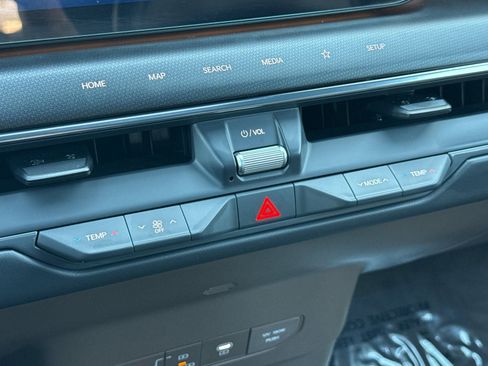 New 2026 Kia EV9 GT-Line image 23