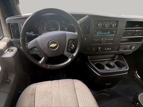 Used 2021 Chevrolet Express 3500 w/ Power Convenience Package RWD image 6