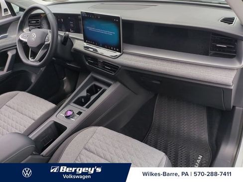 Used 2025 Volkswagen Tiguan S AWD/4WD image 27