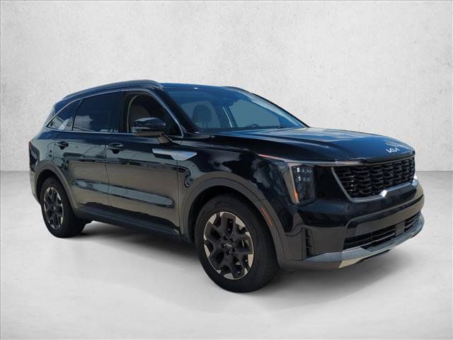Used 2024 Kia Sorento S FWD image 3