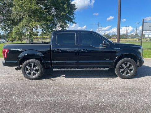 Used 2016 Ford F150 Lariat w/ Equipment Group 502A Luxury image 8