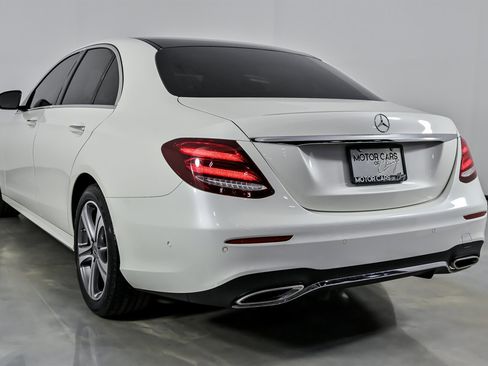 Used 2019 Mercedes-Benz E 300 4MATIC image 9