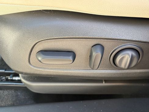 Used 2026 Buick Encore GX Sport Touring w/ Advanced Technology Package FWD image 19