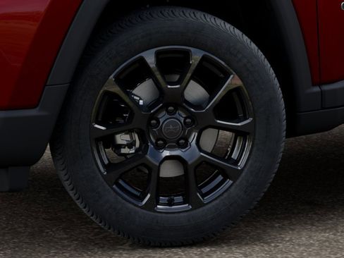 New 2026 Jeep Compass Latitude image 25