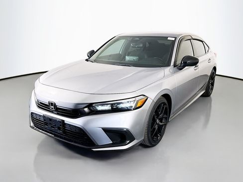 Used 2022 Honda Civic Sport image 4