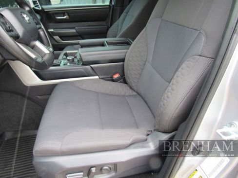 Used 2025 Toyota Tundra SR5 AWD/4WD image 12