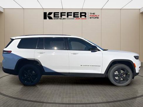 New 2025 Jeep Grand Cherokee L Altitude image 6