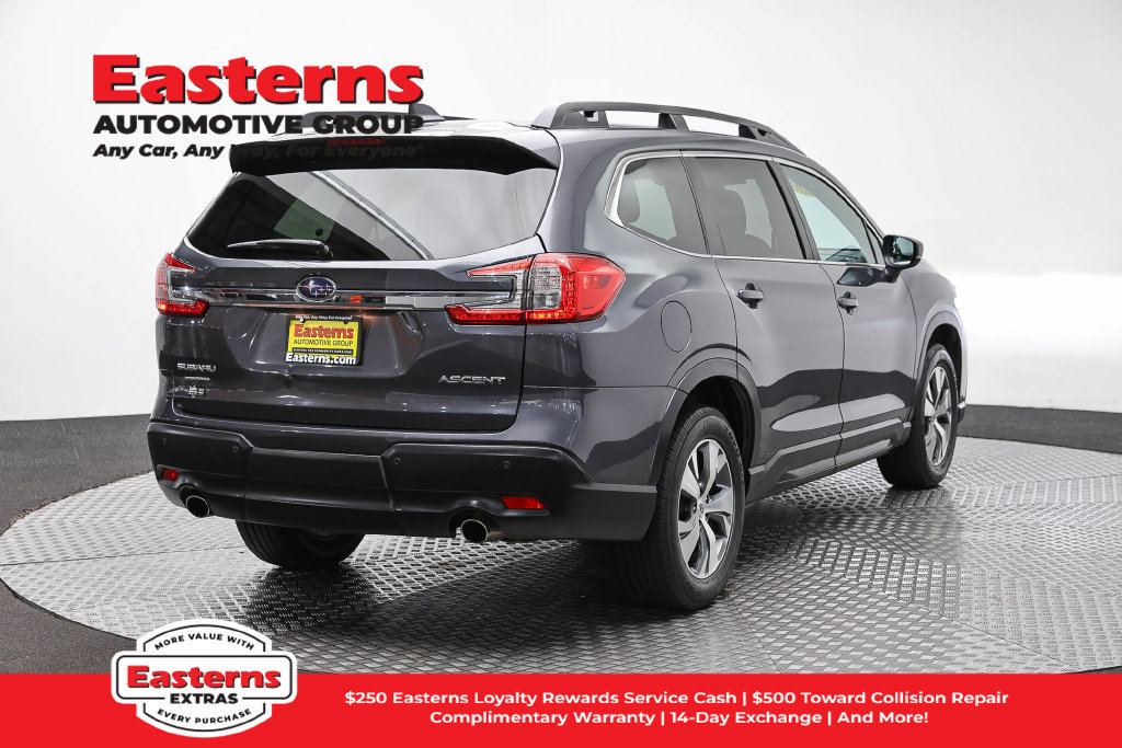 Used 2025 Subaru Ascent Premium AWD/4WD image 6