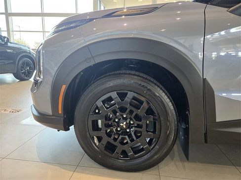 New 2025 Mitsubishi Outlander Trail Edition image 5