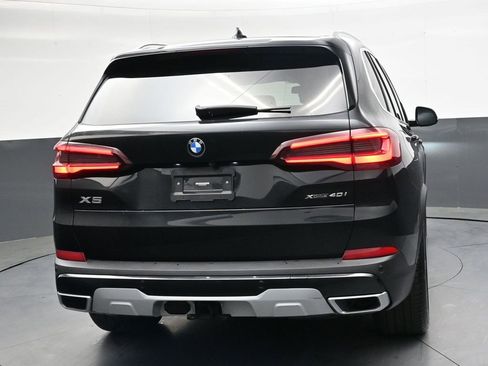 Used 2022 BMW X5 xDrive40i w/ Premium Package AWD/4WD image 4