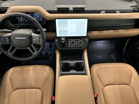 New 2026 Land Rover Defender 110 X-Dynamic SE image 25