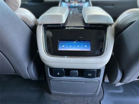 Used 2023 Lincoln Navigator Reserve image 25