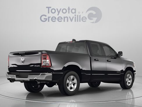 Used 2022 RAM 1500 Big Horn RWD image 4