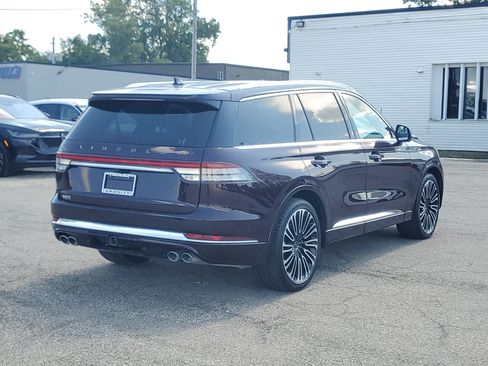 Certified 2023 Lincoln Aviator Black Label w/ Dynamic Handling Package AWD/4WD image 6