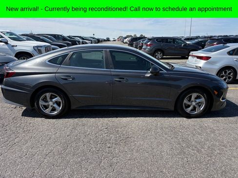Used 2020 Hyundai Sonata SE FWD image 3
