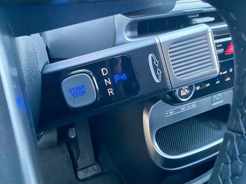 New 2026 Hyundai Ioniq 9 Limited image 31