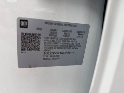 Used 2024 Chevrolet Malibu RS FWD image 26