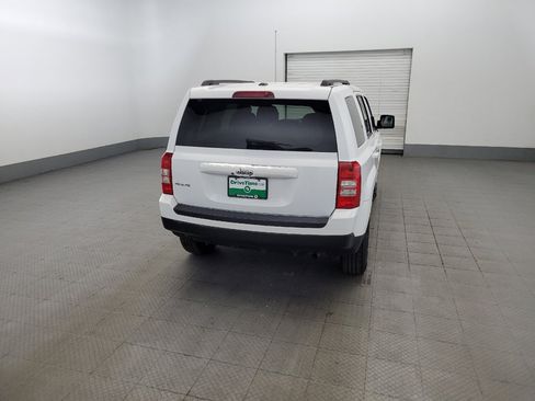 Used 2017 Jeep Patriot Sport w/ Power Value Group AWD/4WD image 7