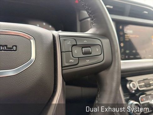Used 2023 GMC Yukon Denali Ultimate image 38