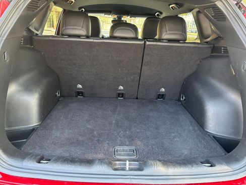 Used 2025 Jeep Compass Trailhawk image 26