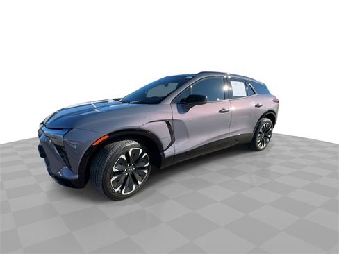 Used 2024 Chevrolet Blazer EV RS image 7