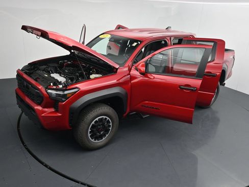 Used 2026 Toyota Tacoma TRD Off-Road AWD/4WD image 43