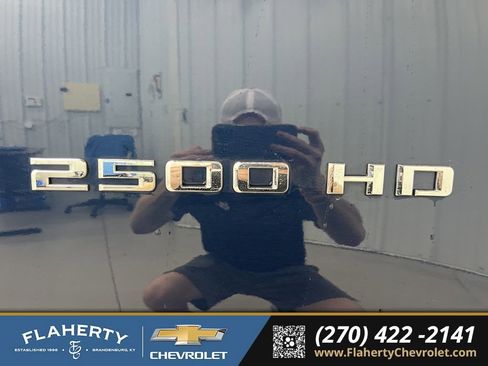 Used 2022 Chevrolet Silverado 2500 Custom w/ Custom Value Package image 18