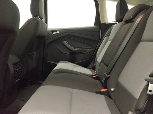 Used 2018 Ford C-MAX SE FWD image 18