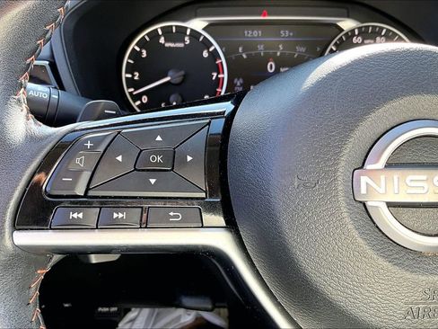 Used 2024 Nissan Altima 2.5 SR w/ SR Premium Package image 26